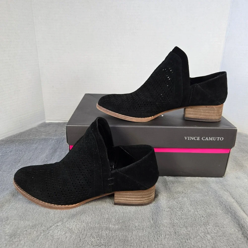 Vince Camuto Cinneys Black Suede Perforated Ankle Booties VC-CINNEYS Womens 6M